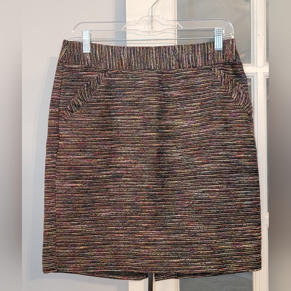 🔴 Loft - Ann Taylor size 6 Multicolor Tweed skirt